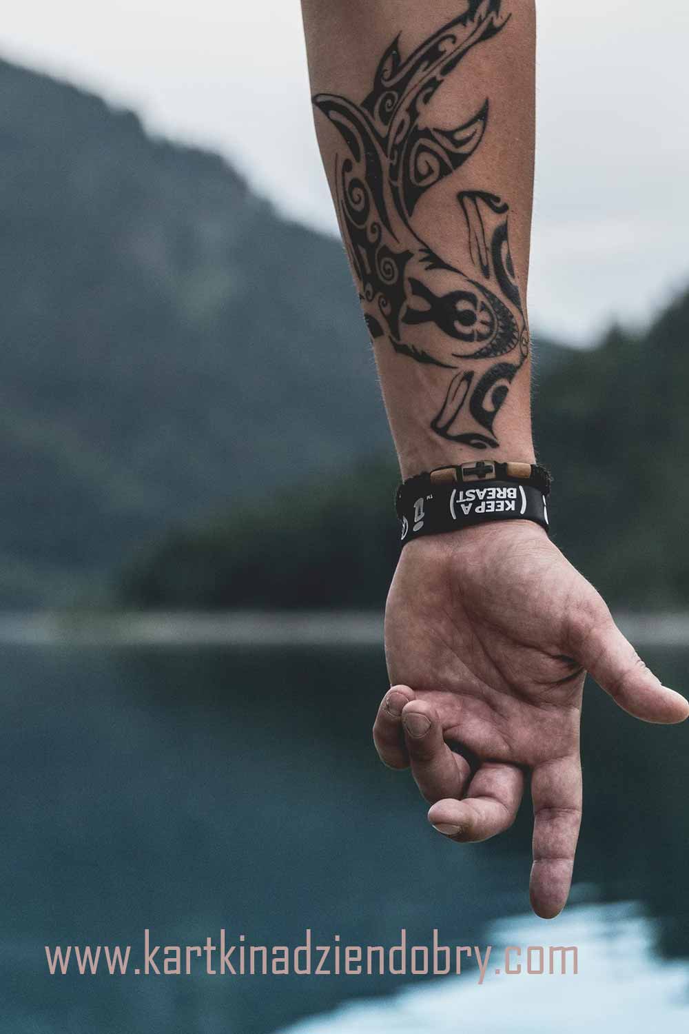 tatuaz na rece meski