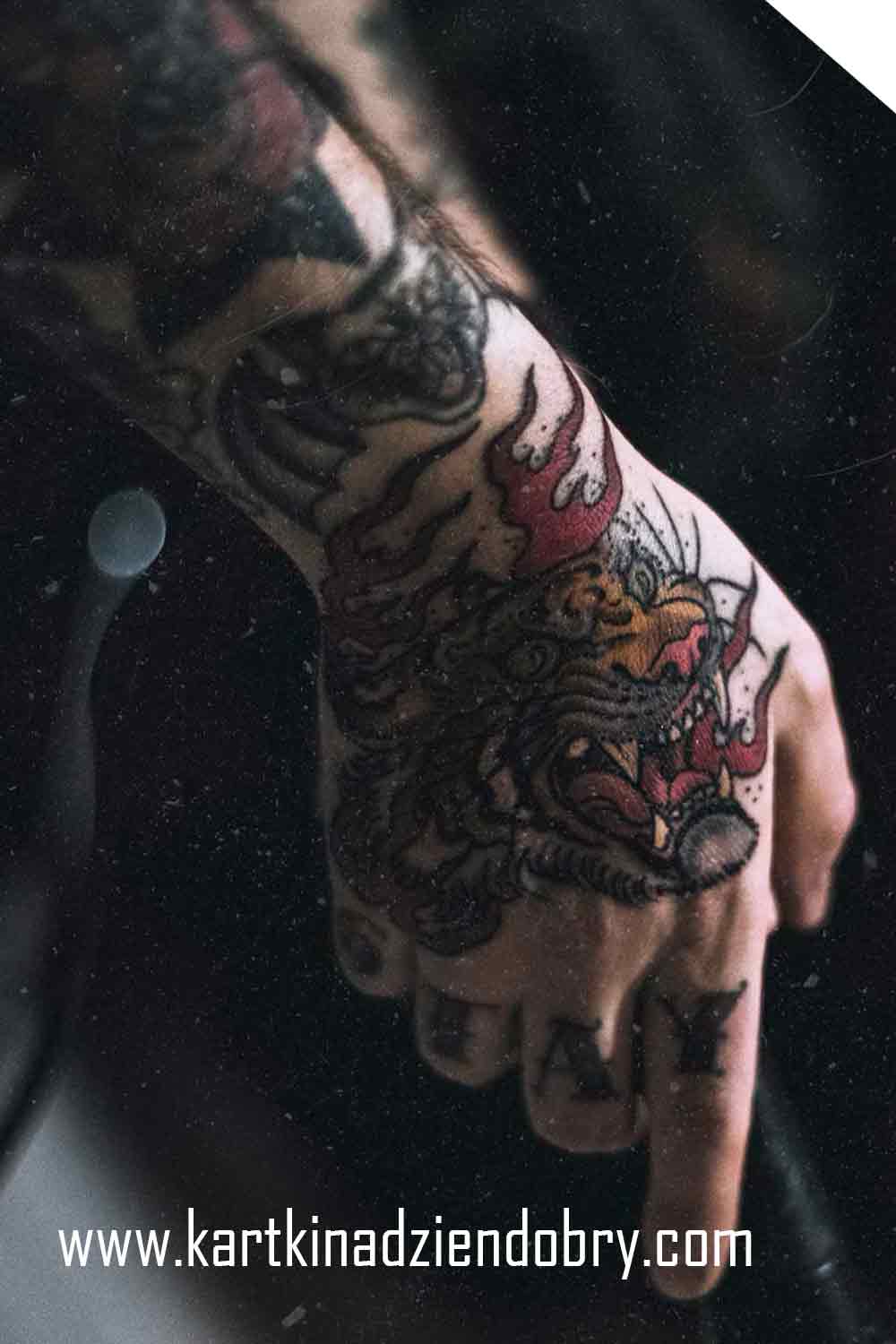 tatuaz na rece meski